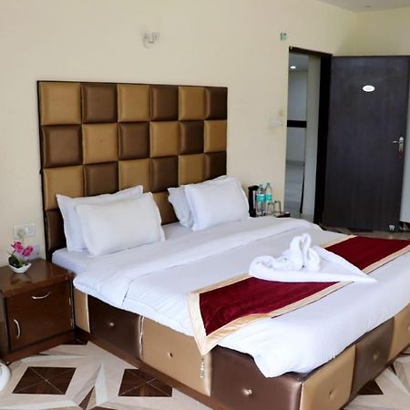 Adb Rooms Snow Touch Resort มะนาลี ภายนอก รูปภาพ