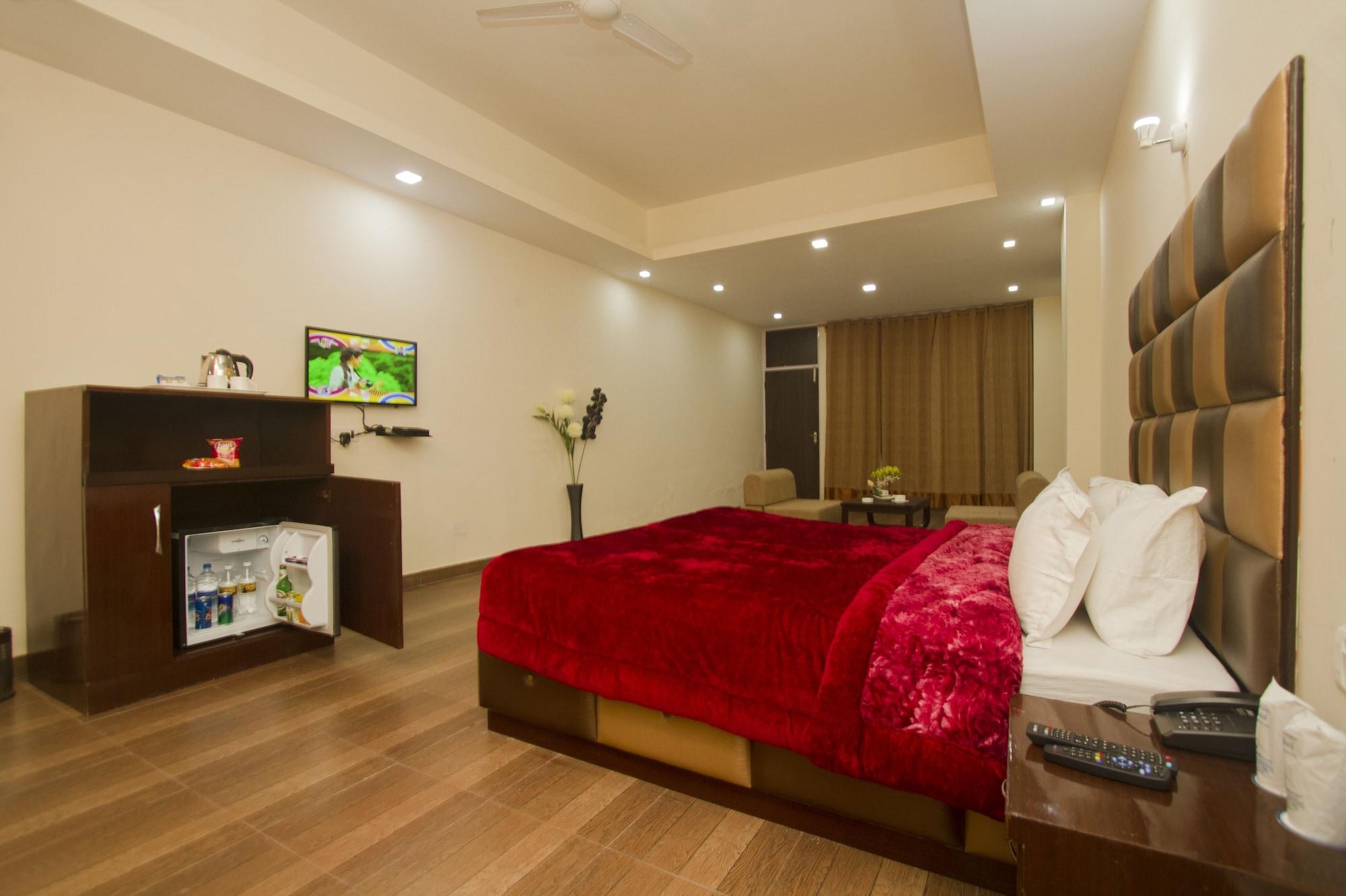 Adb Rooms Snow Touch Resort มะนาลี ภายนอก รูปภาพ