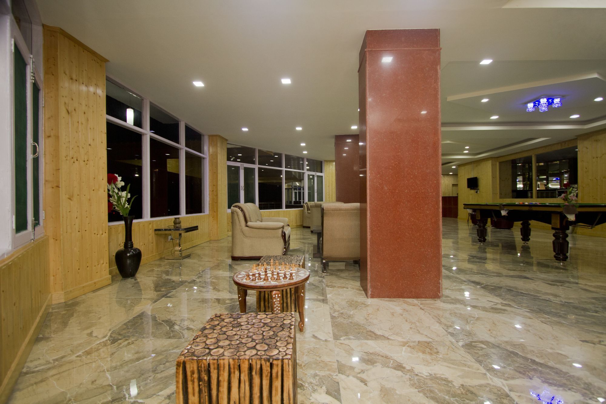 Adb Rooms Snow Touch Resort มะนาลี ภายนอก รูปภาพ